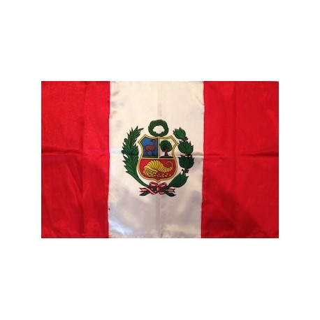 Bandera del Perú nuestra roja y blanca